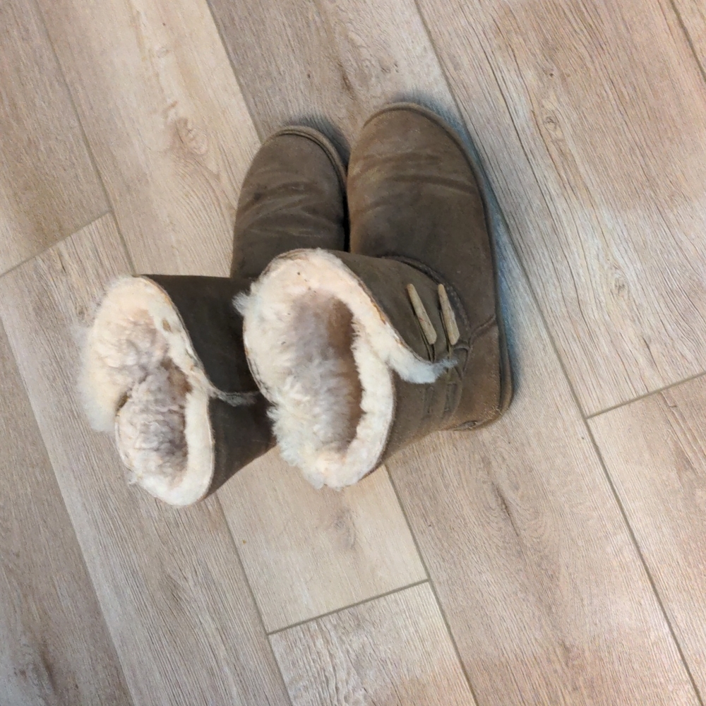 Bearpaw Boots